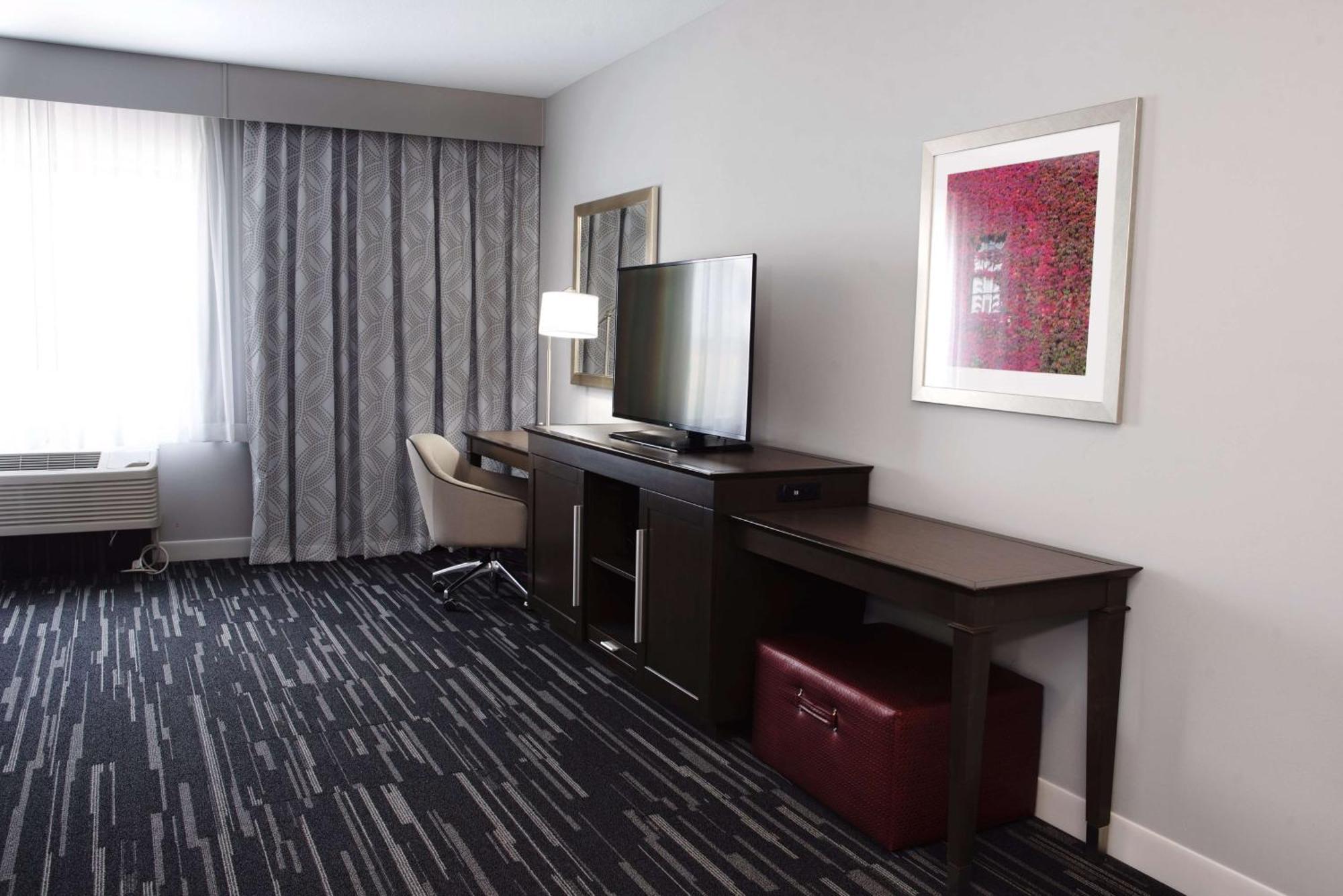 Hampton & Des Moines/urbandale Ia Hotel